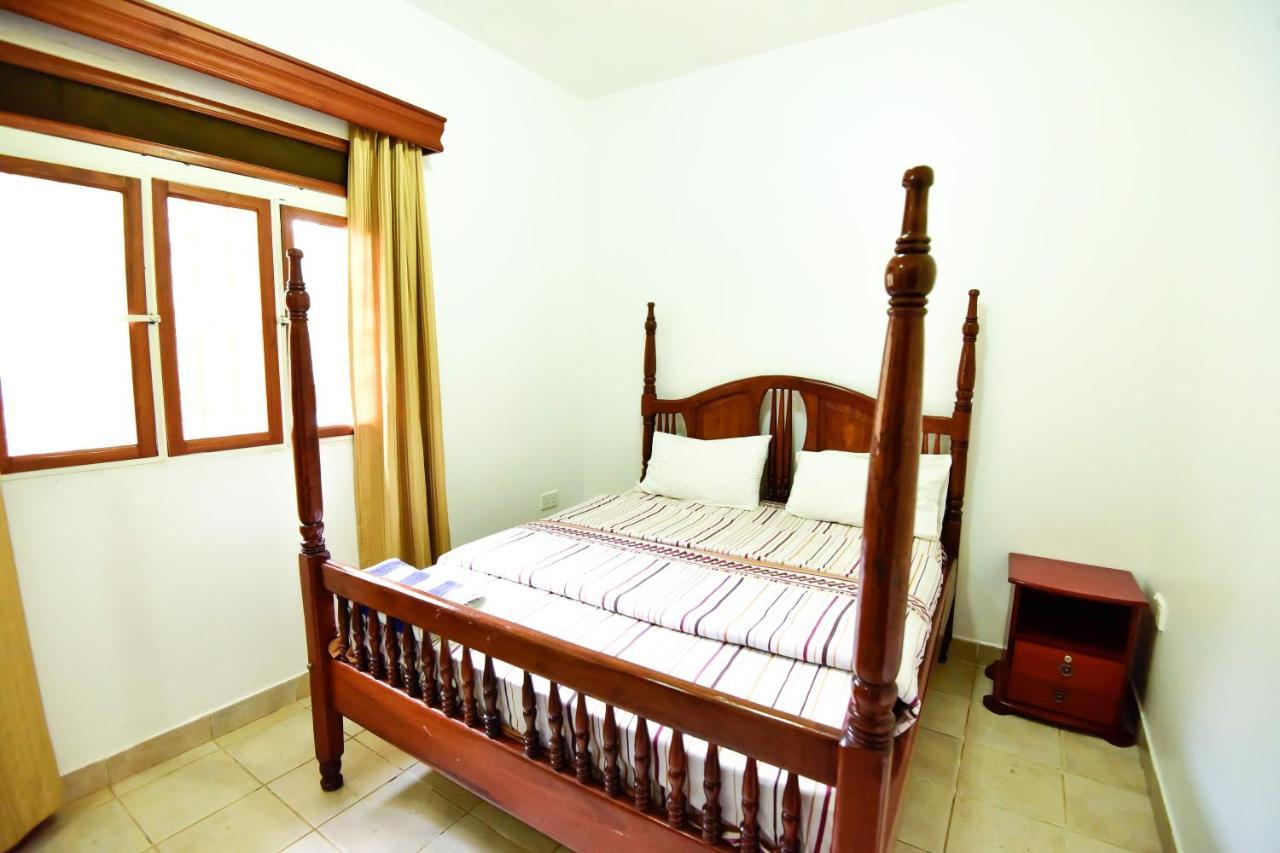 Corinya Serviced Apartments Entebbe Exterior foto