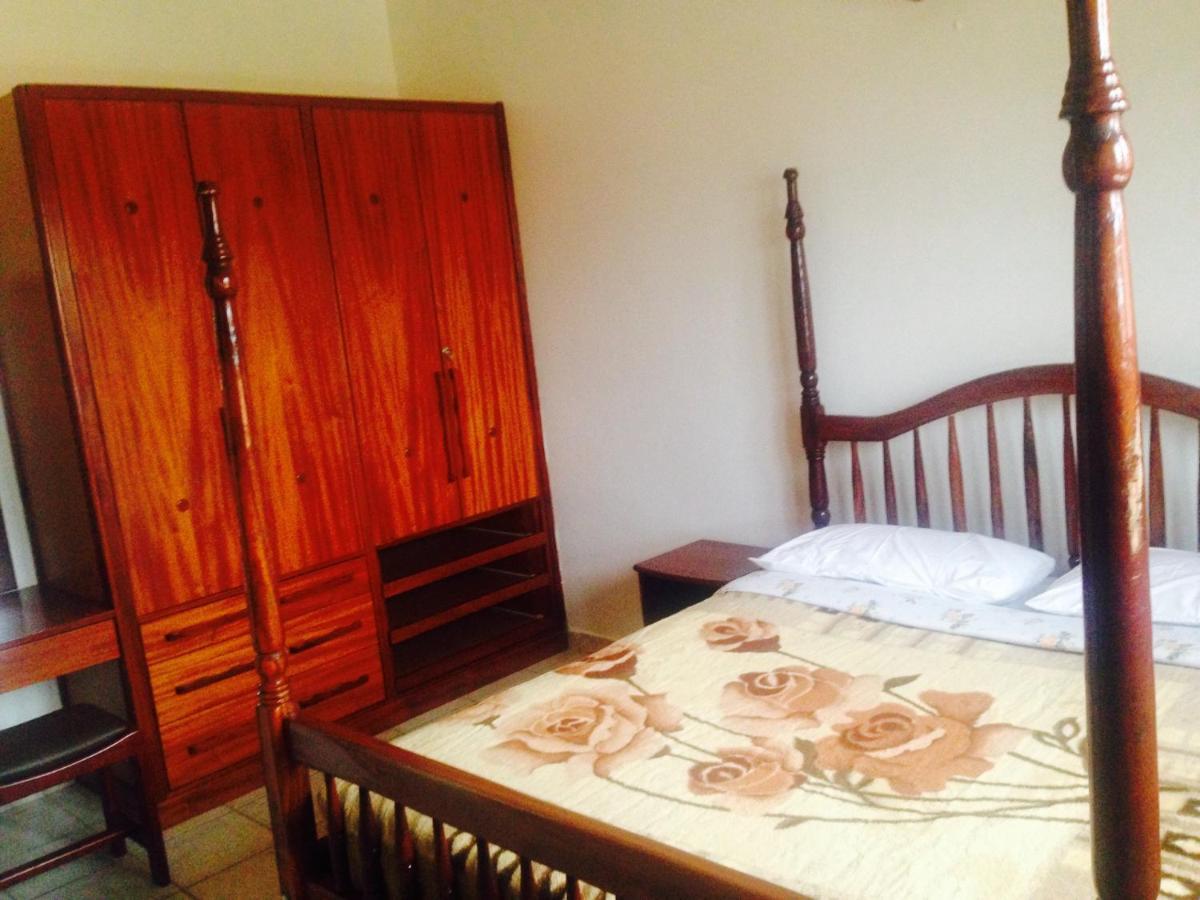 Corinya Serviced Apartments Entebbe Exterior foto