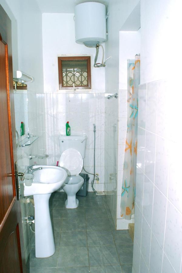 Corinya Serviced Apartments Entebbe Exterior foto