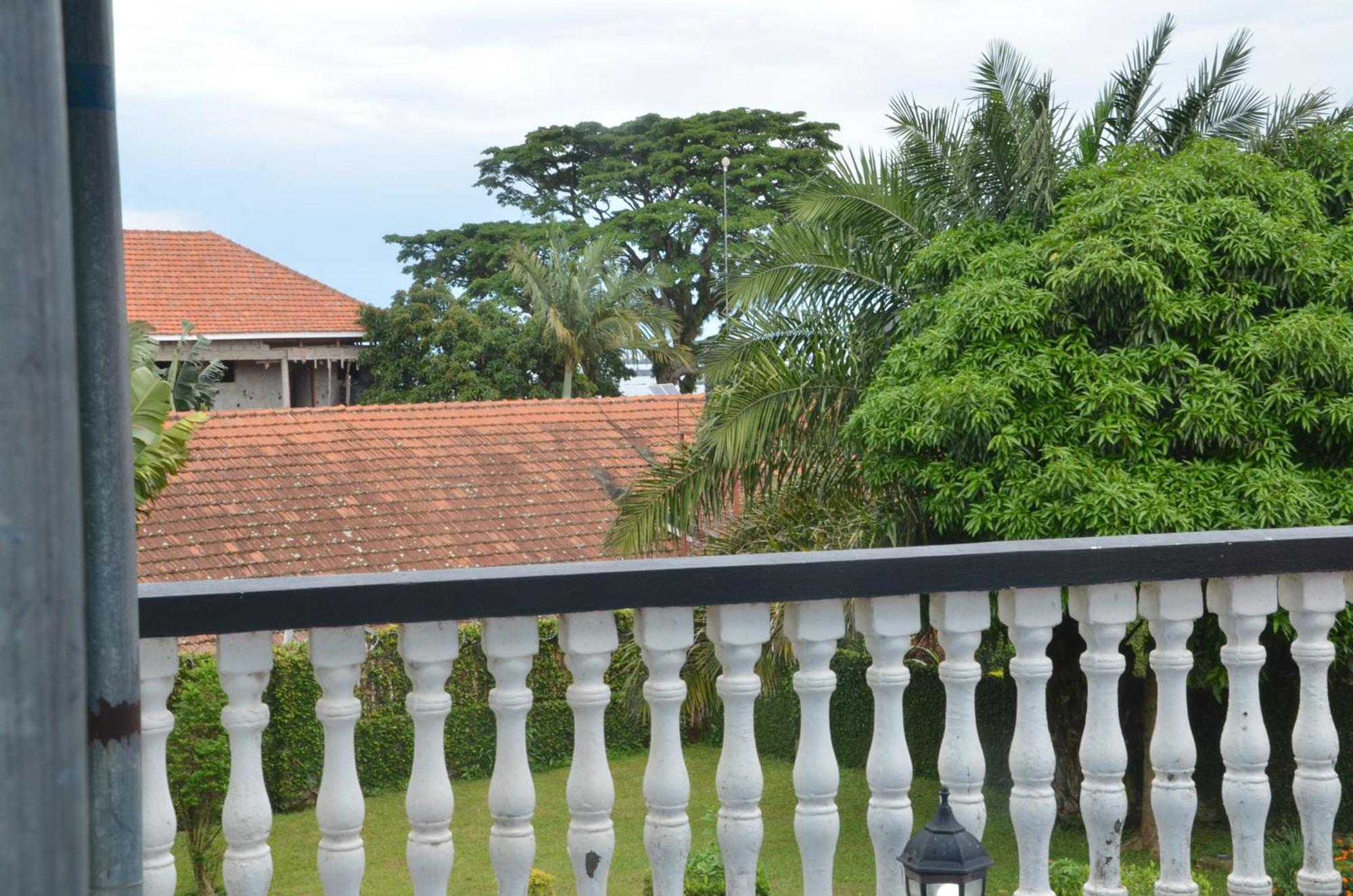 Corinya Serviced Apartments Entebbe Zimmer foto